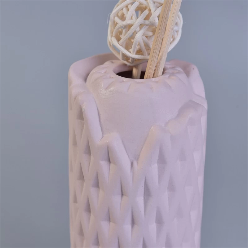Matt Pink Woven Pattern Ceramic Aroma Diffuser Bottle for Home Fragrance