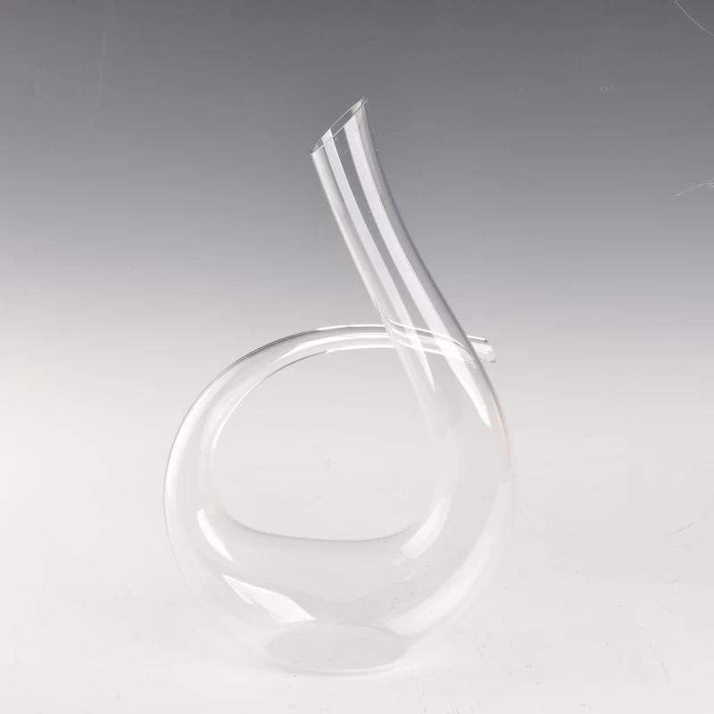 Swan Shape High White Glass Hand Made Decanter for Wine