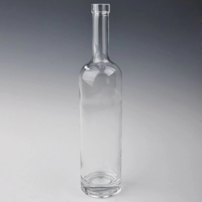 750ml clear glass vodka bottle