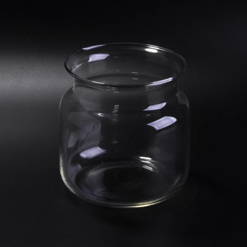 Mouth blown glass jar for home fragrance