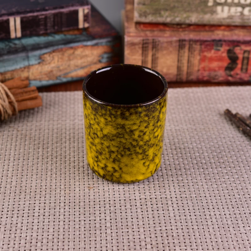 Glazing color finish ceramic candle jar