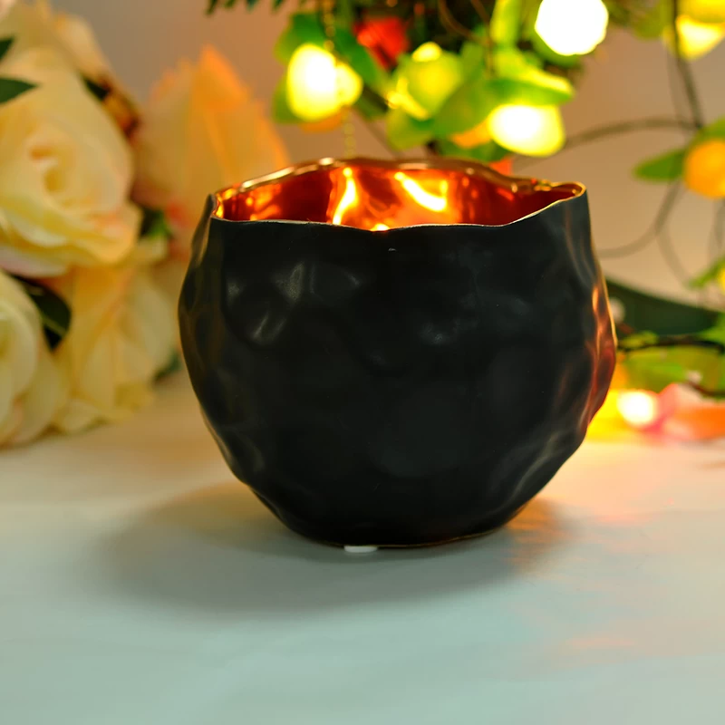 Ceramic candle holders with gold plating