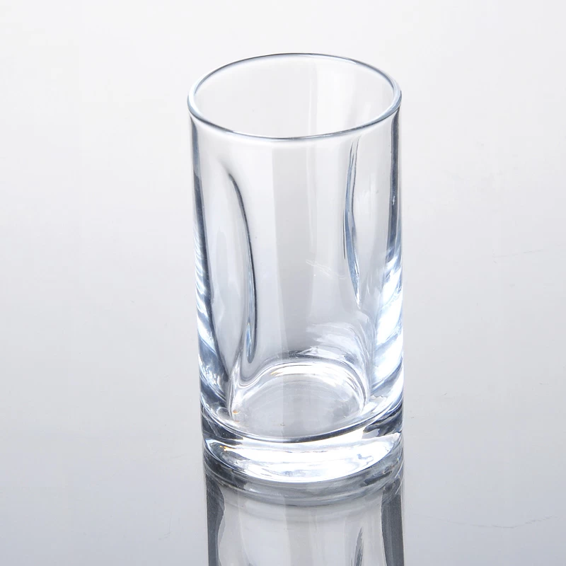  圆形玻璃水杯独特的玻璃水杯