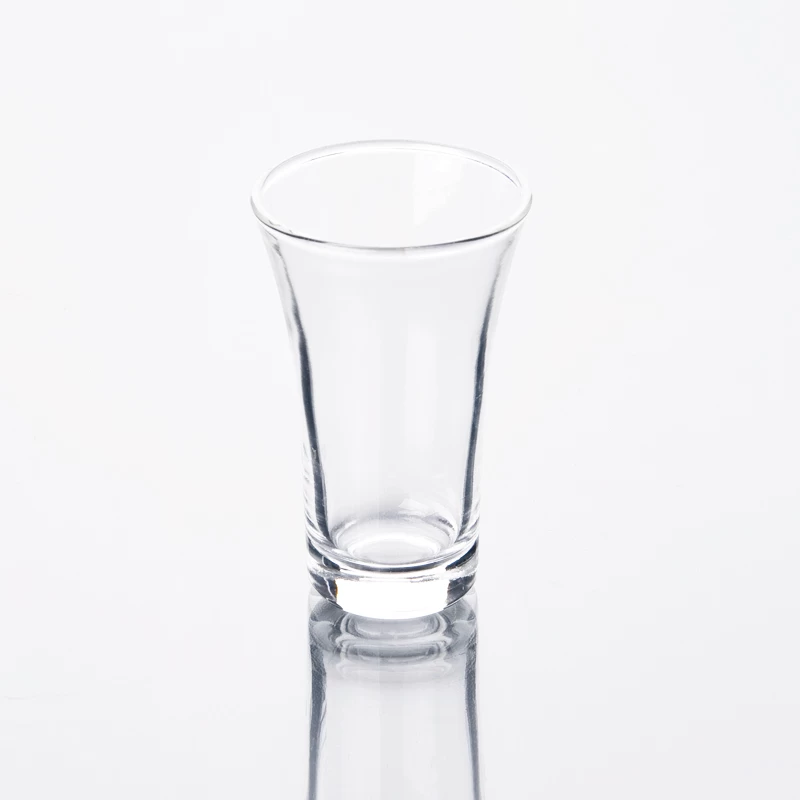 liqueur glass