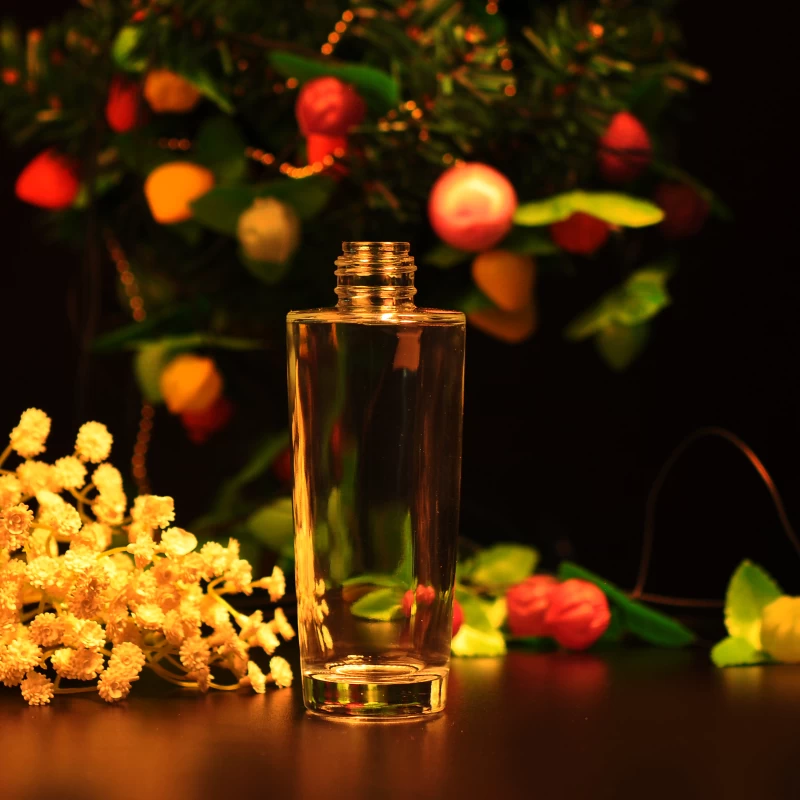 small capacity glass perfume bottle