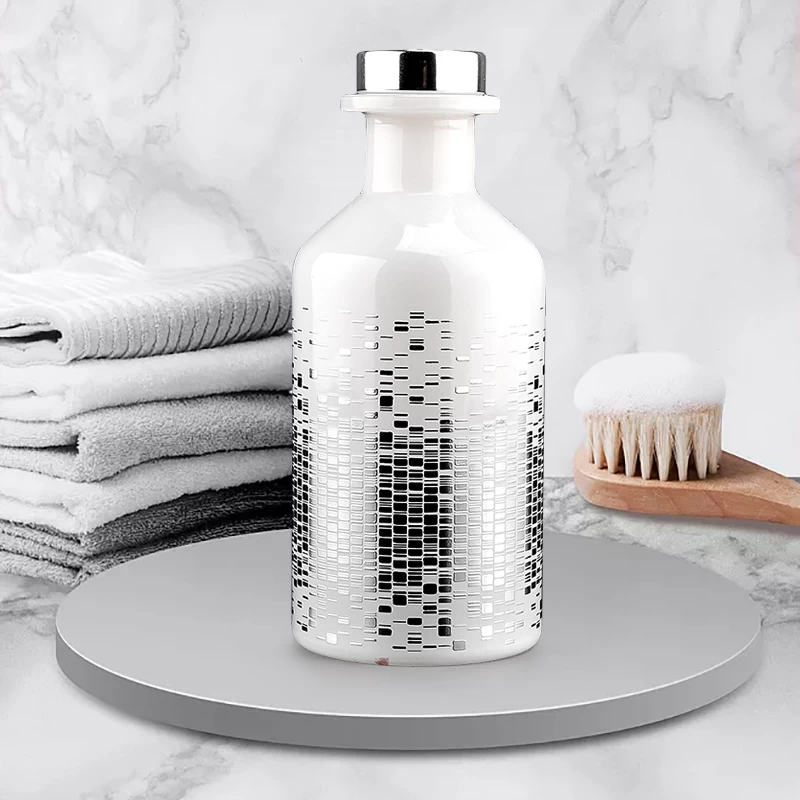 180ml Luxury glass diffuser bottles modern pattern decal printing