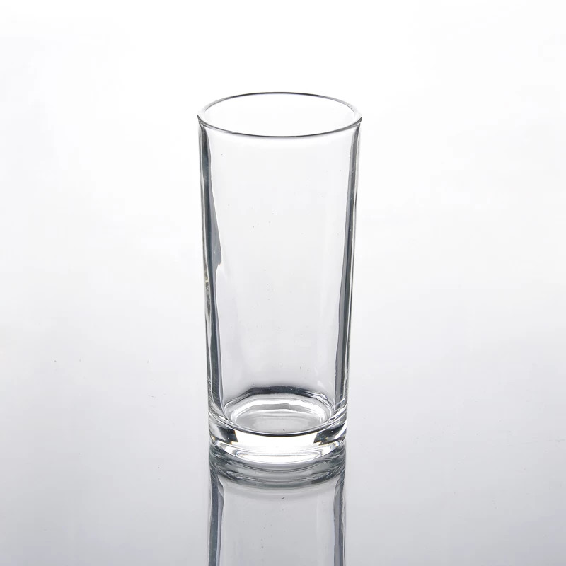 高透明的玻璃杯