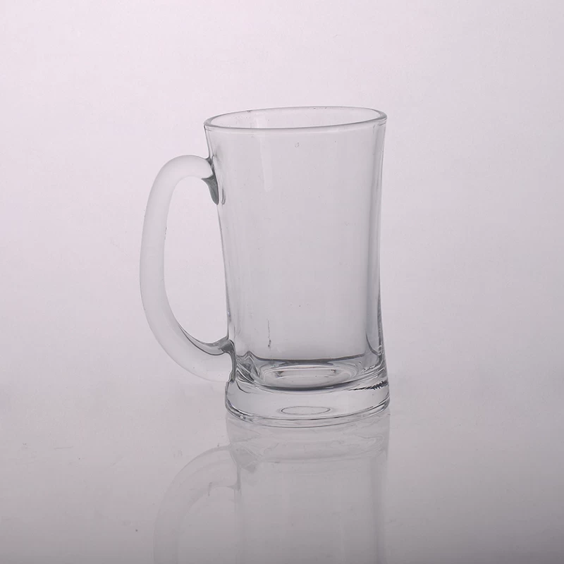 clear glass mug