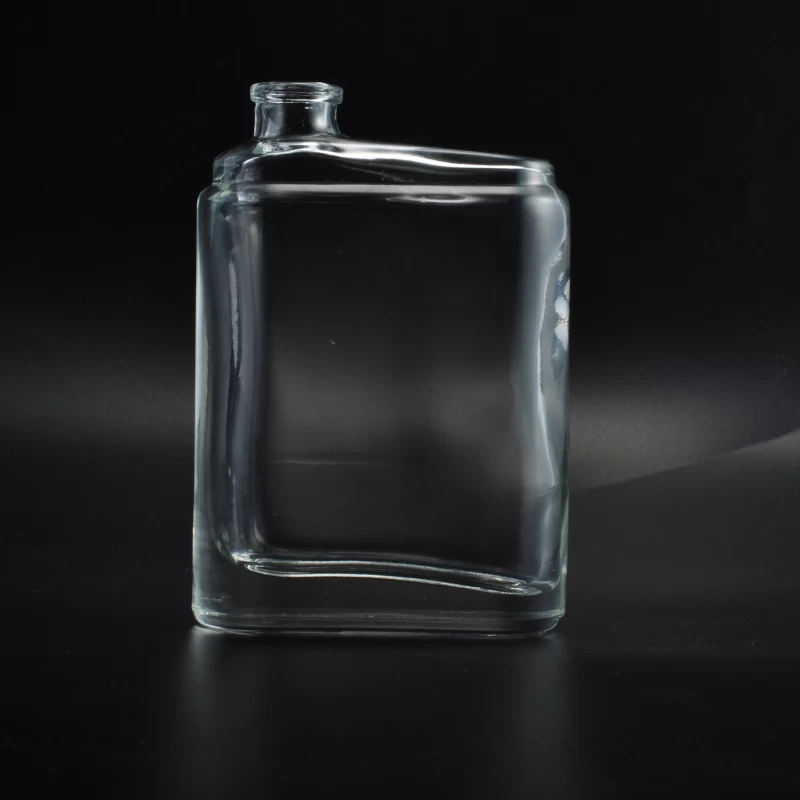 China Manufacturer OEM Crystal Cosmetic Container Glass Perfume Bottles