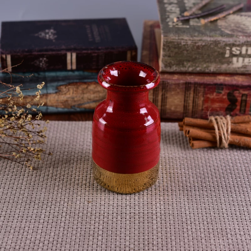 Fancy Red Glazed Golden Electroplated Ceramic Reed Diffuser Bottle