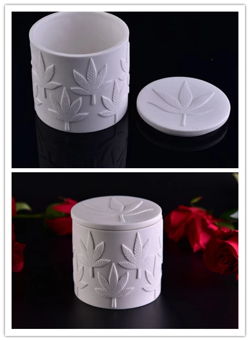 Maple leaf pattern ceramic candle jar with lid