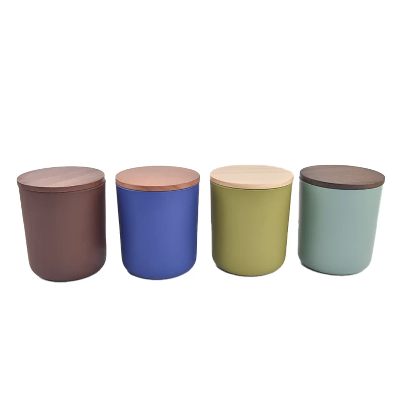 porcelana Jares de velas de vidrio de color mate con tapas de madera 14 oz fabricante