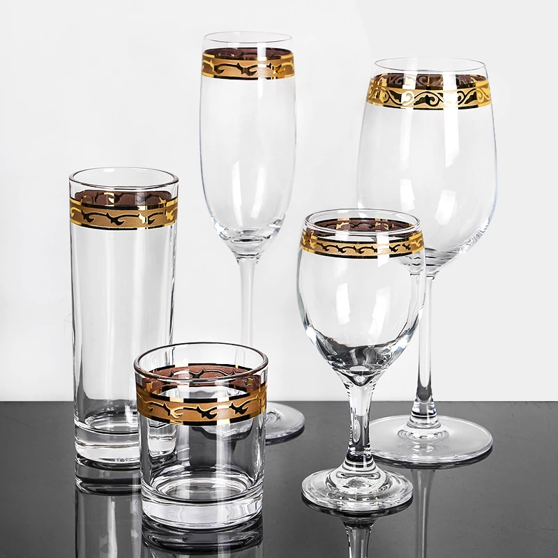 04 Gold Rimmed Wine Glasses Set