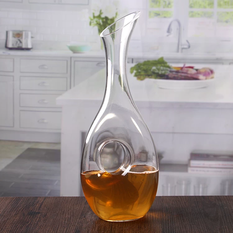 red wine decanter with handle