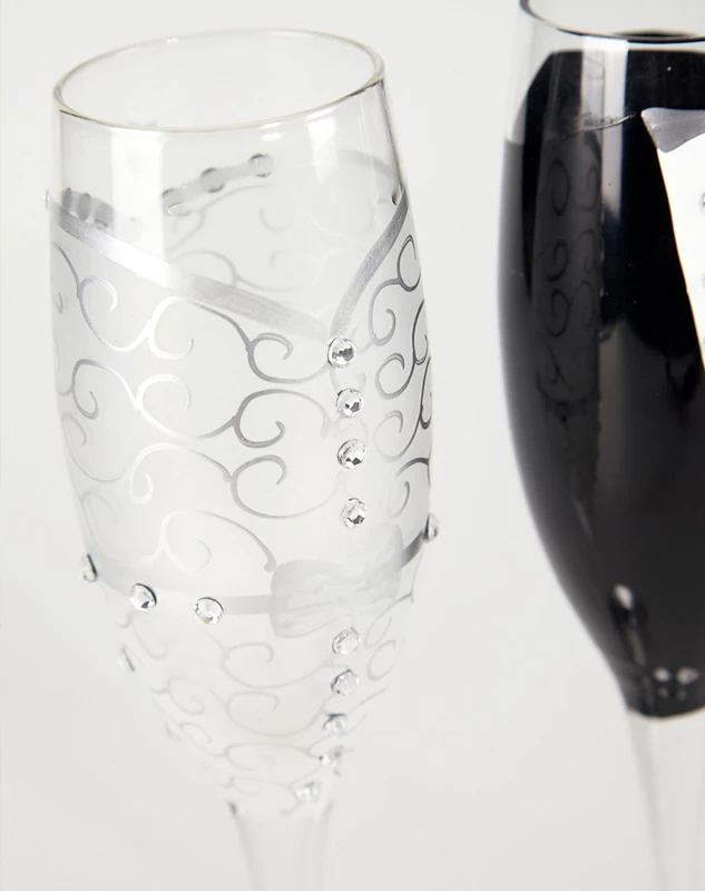 etched champagne glasses