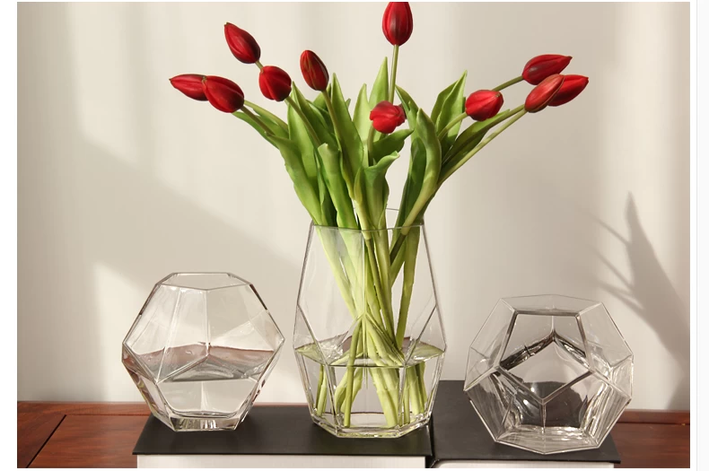 clear glass flower vases
