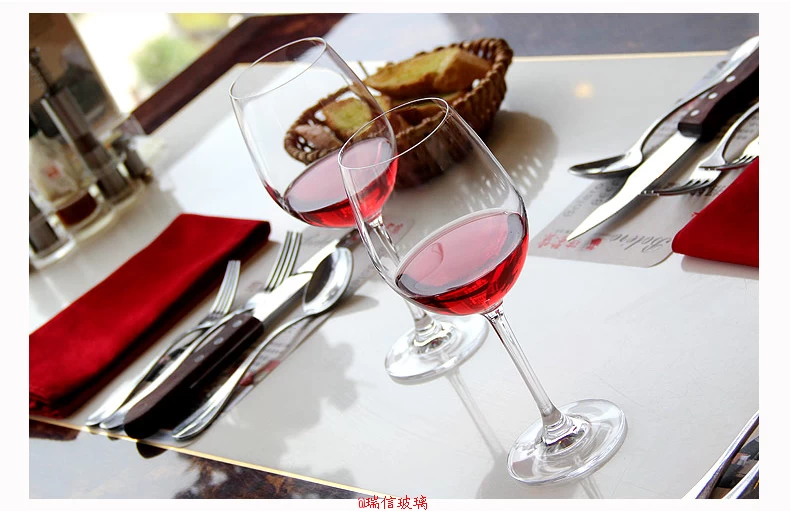 Types of red wine glasses