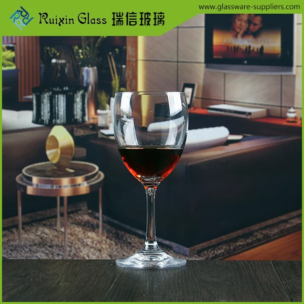 red wine glass 