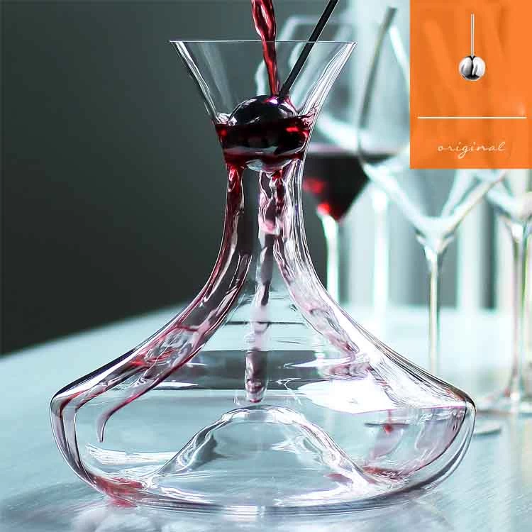 glass wine decanter