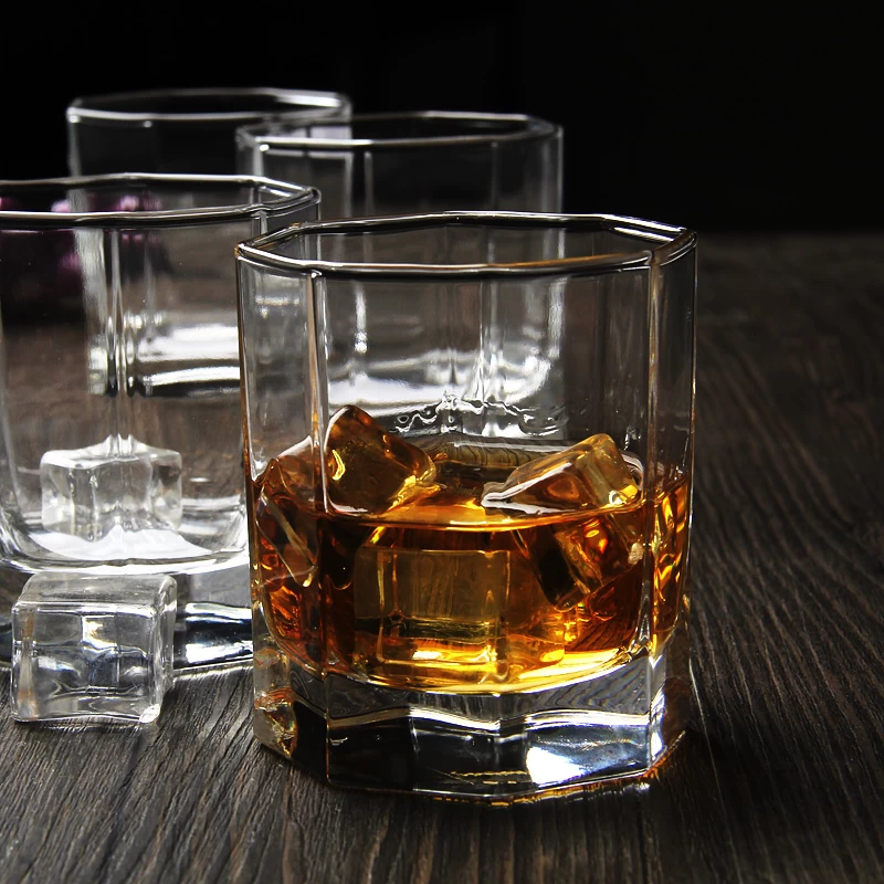 whiskey glassware