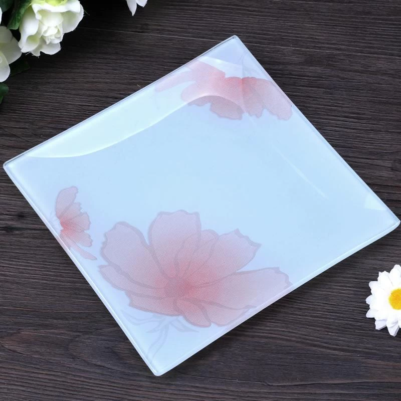 white glass plate