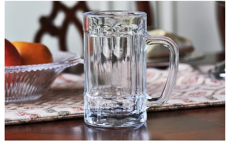 clear glass cups
