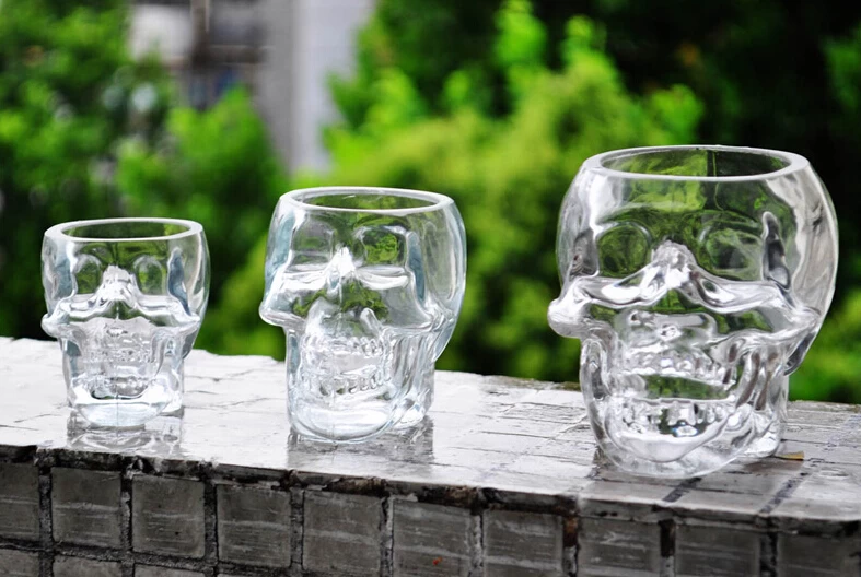 Glass skull cup