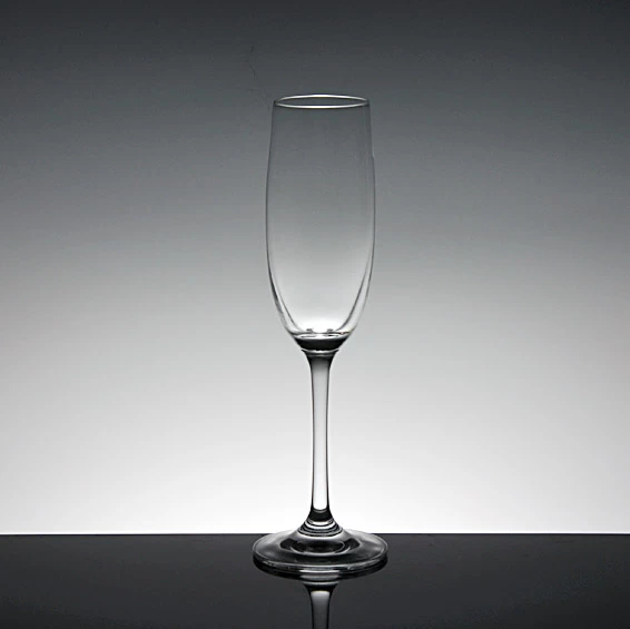 China exporter  glass champagne flutes wedding flutes,personalized champagne flutes supplier