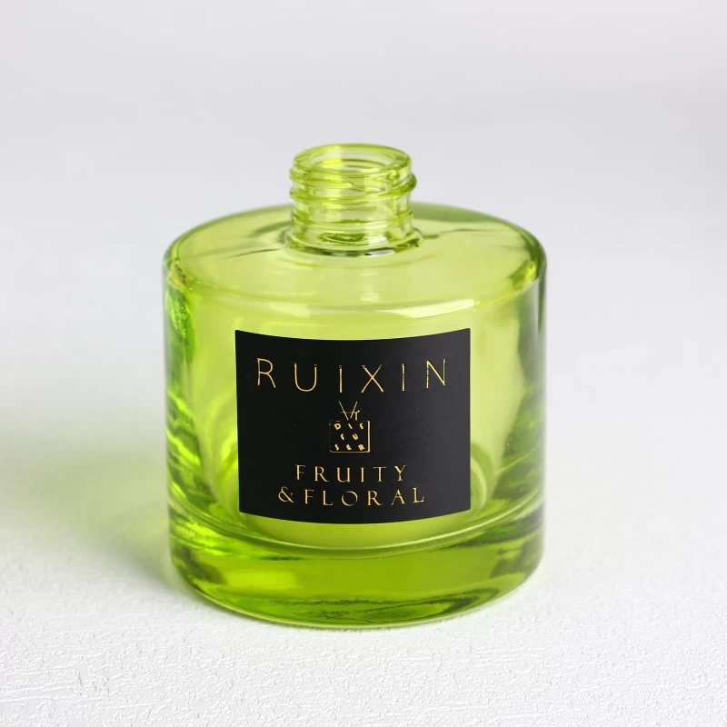 200 ML 150 ML Square Shape Green Color Perfume Bottle Luxury Custom glass Diffuser Bottle