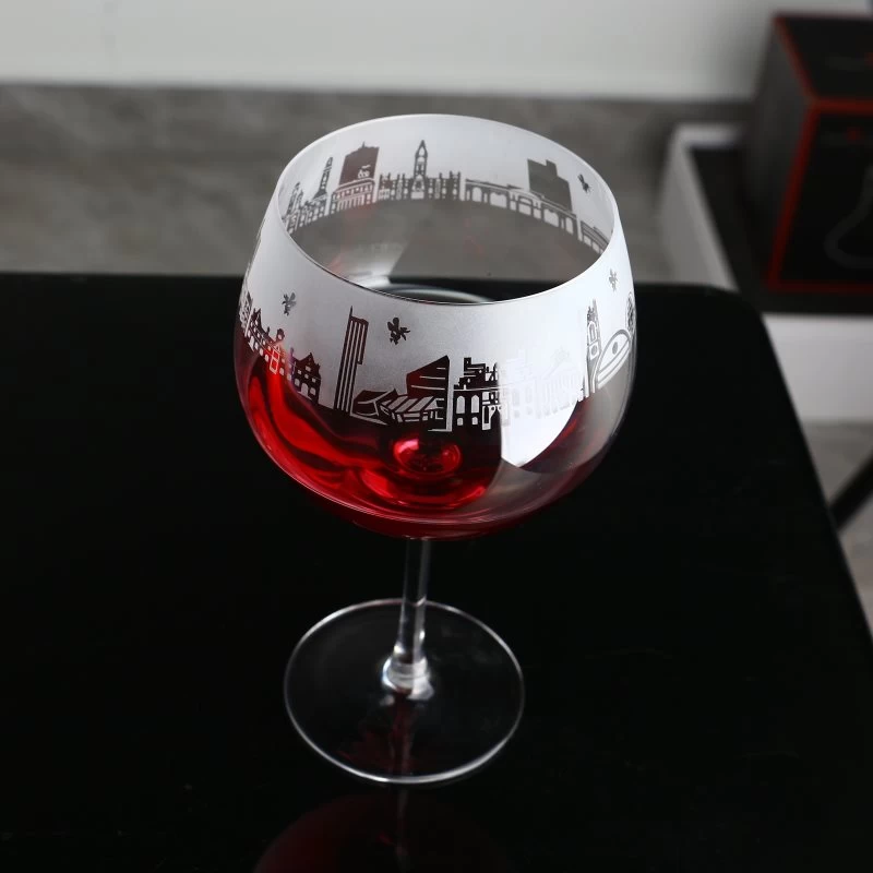 700 مل مخصص محفور كبير النبيذ الأحمر كوبا دي بالون طويل G & T النظارات لكوكتيل منشط الجن