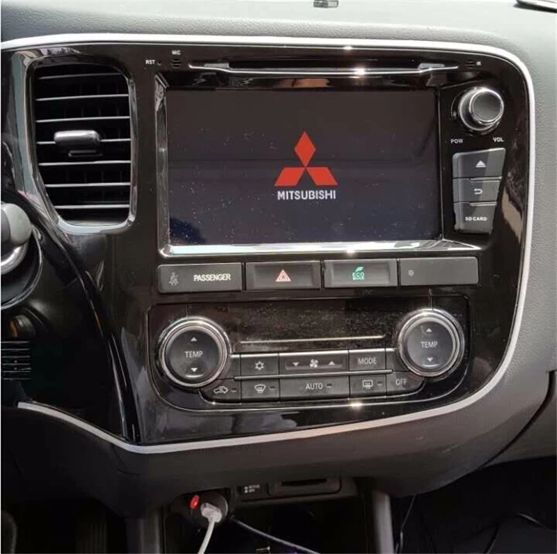 DVD carro para Mitsubishi Outlander 2015