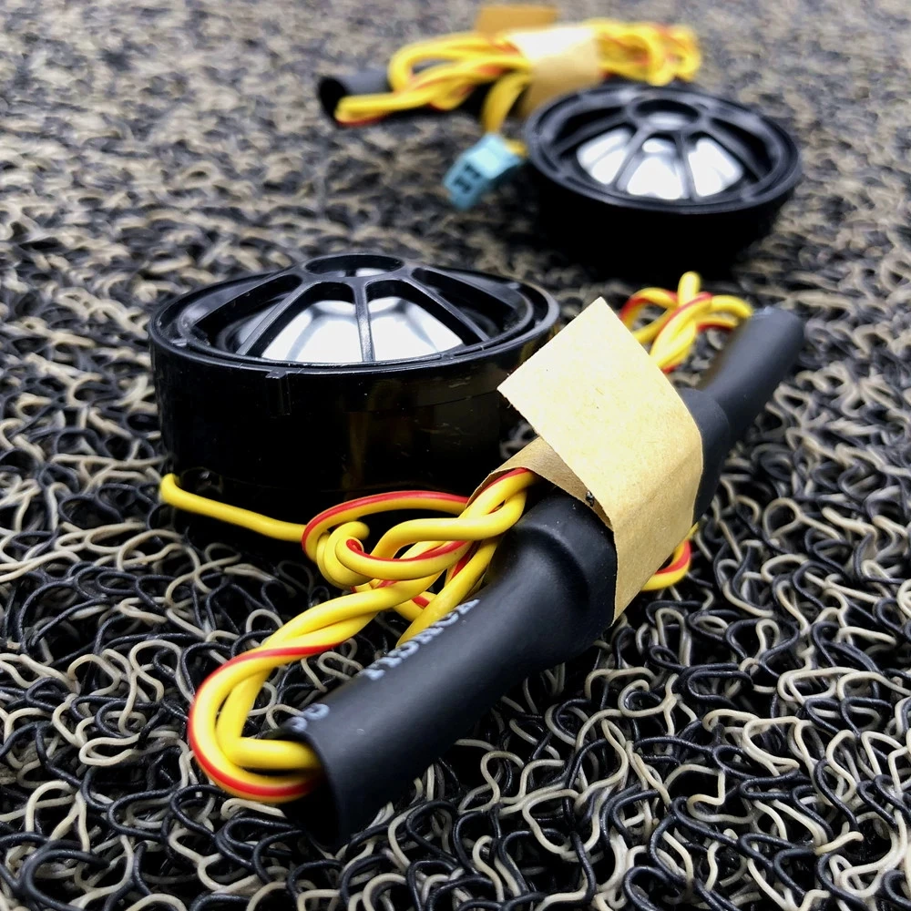 BMW F10 F11系列的汽车前门扬声器高质量的音频小号高音盖头高音喇叭框架装饰装饰