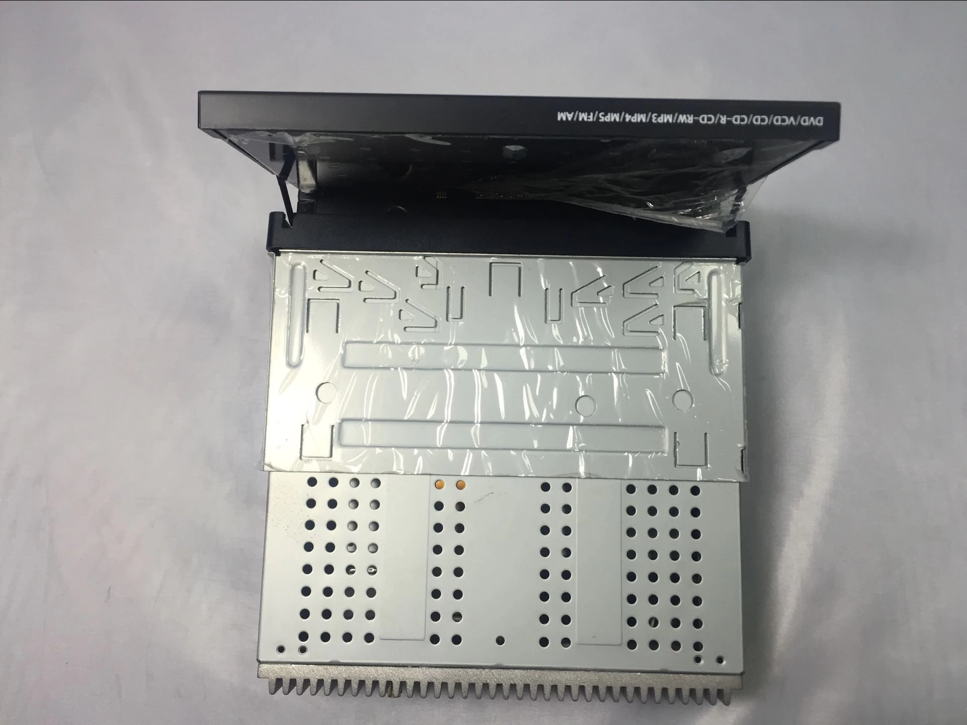 Single Din Universal Car DVD Player ST-2010