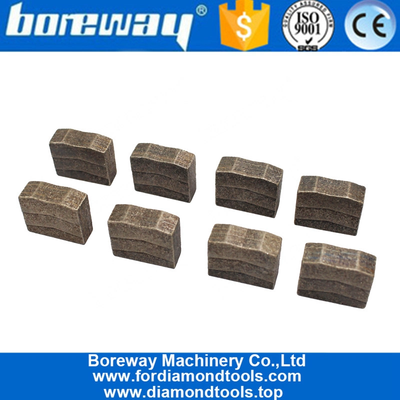 砂岩ブロック切削用の1400mm M形状ウェットダイヤモンドセグメント