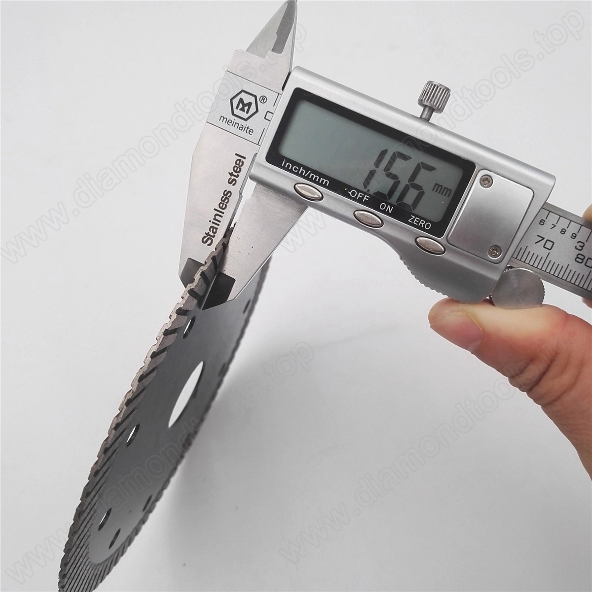 中国4インチ4.5inch 5inchダイヤモンド熱プレスSuperthinダイヤモンドターボは、セラミックタイル花崗岩カッティング工場のブレードを見た