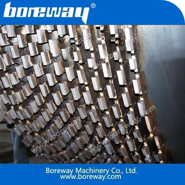 マルチブレードセグメント