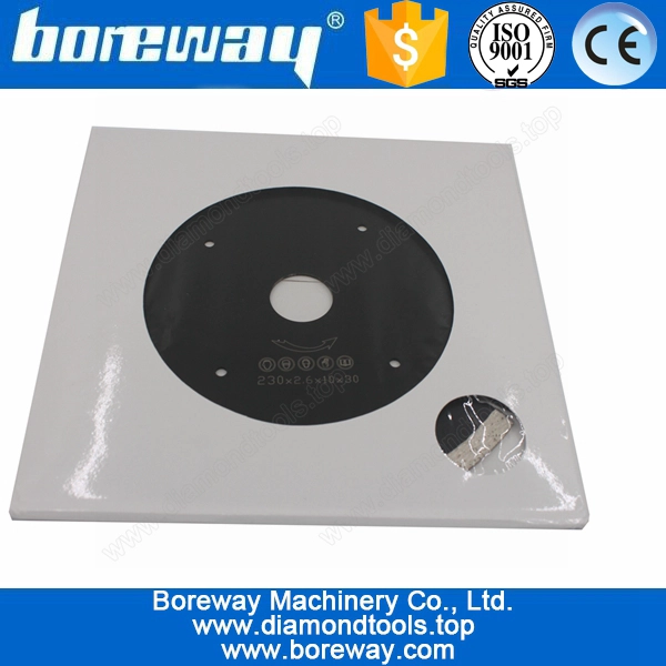 Lieferung D230mm Diamond segmentiert schneiden Messer Sägen mit Schlüssellöcher D230 * 2,6 * 10 * 30 mm