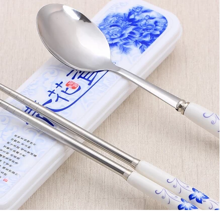Hot Sale Chinese Style Blue and White Porcelain Handle Design Stainless Steel Chopsticks Spoon and Fork Set