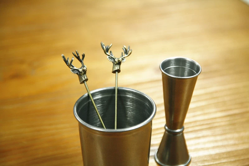Stainless Steel Drink Stirrer with Deer Head manufacturers