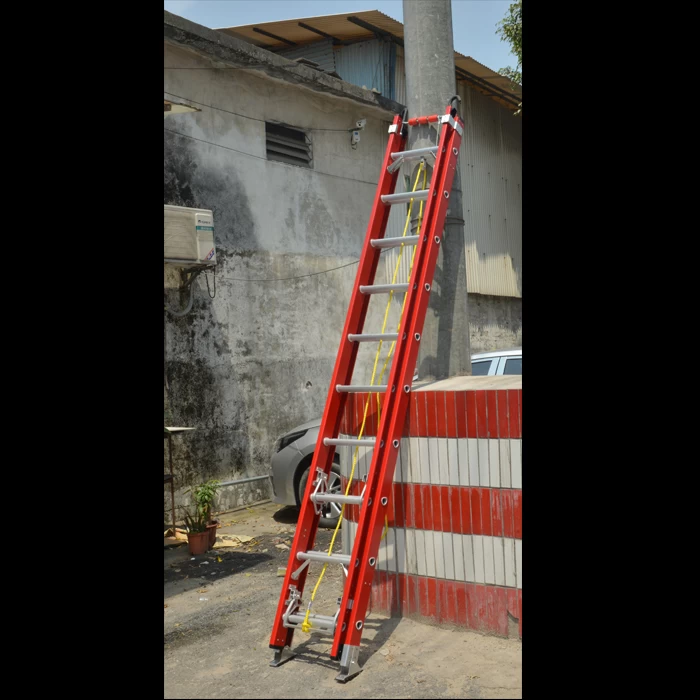 Xingon - 127 Heavy Duty Fiberglass D-Rung Extension Ladder ANSI
