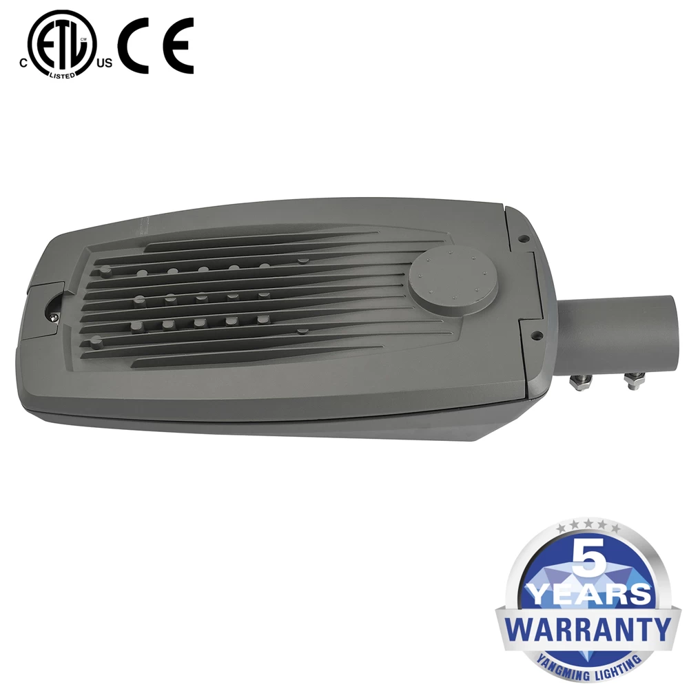 中国制造商100W LED街灯新设计CREE XGP3 LED和飞利浦驱动程序