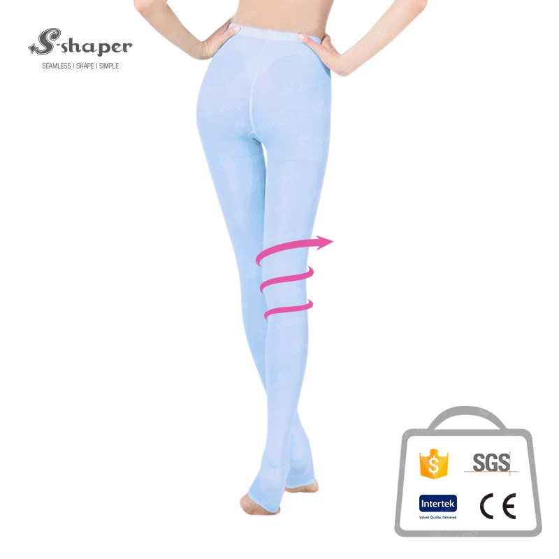 Moldable tights for children