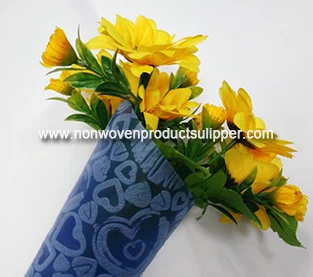 porcelana ¿Cómo el papel de envolver hace que las flores se sientan cómodas? fabricante