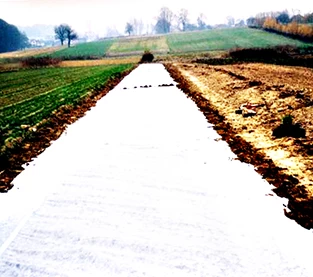 China Do you know the application of non-woven fabrics in slope greening? manufacturer