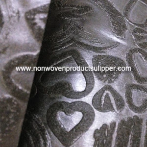 China Black Color Heart-shaped Embossing GT-HSBLACK PP Spunbonded Non Woven For Decoration Paper manufacturer