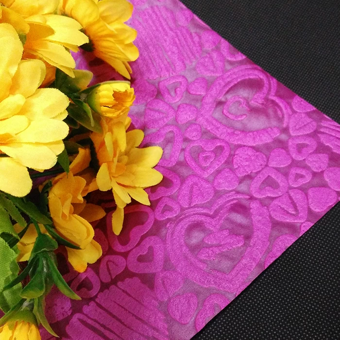 China Flat Sheet Custom Fancy Non-woven Flower Sleeves, China Spunbond Non Woven Factory, Flower Packing Fabric Wholesale manufacturer