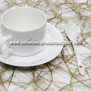 China GTDL1001-K Golden Color Floss Non woven Flower Wrapping Paper Fabric For Hotel Tables manufacturer