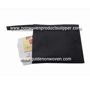 China Wholesale PP Spunbonded Non Woven Fabric Hotel Newspaper Hanging Bags For Package manufacturer