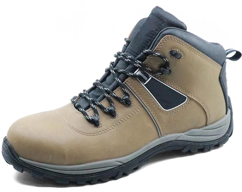 BTA035 CEは、作業用の滑り止め革複合つま先チリ安全靴を承認しました