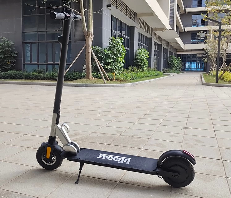 China Freego C8 model lighweight 2 opklapbare wielen lage prijs elektrische scooter fabrikant